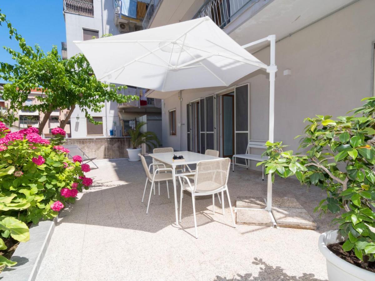 Apartment Bougainvillea Home By Interhome ヴィーコ・エクエンセ エクステリア 写真